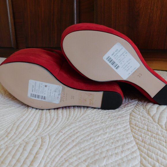 NIB Gucci Sally suede hibiscus red platform wedge heels ankle strap sandals 38 - Picture 13 of 16